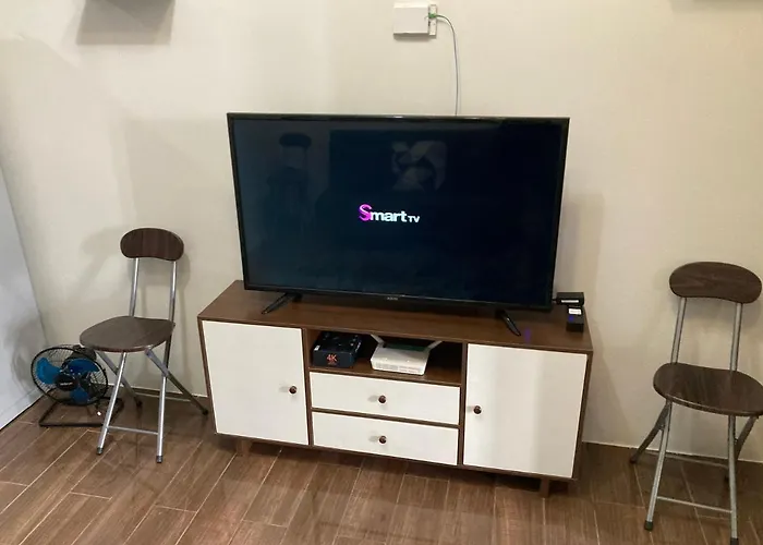 公寓 Makati Amazing View Penthouse Studio, Air Residence, Fast Internet *