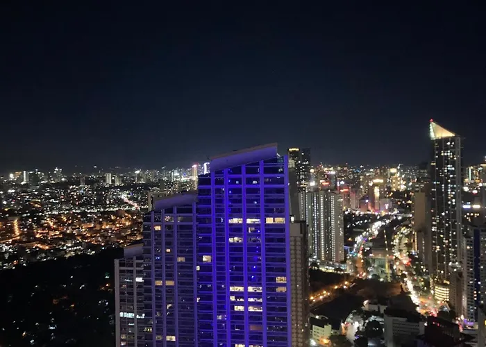 公寓 Makati Amazing View Penthouse Studio, Air Residence, Fast Internet 马尼拉