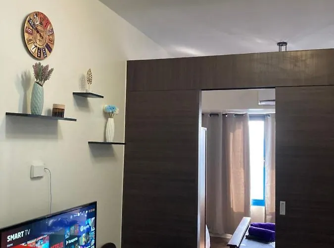 Makati Amazing View Penthouse Studio, Air Residence, Fast Internet